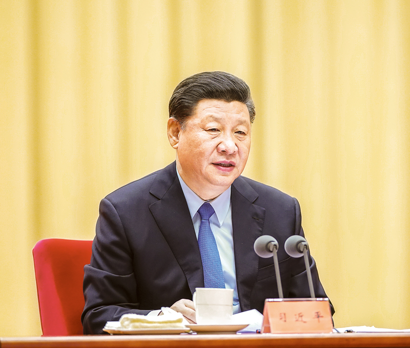 2019年5月31日，“不忘初心、牢記使命”主題教育工作會(huì)議在北京召開(kāi)。中共中央總書記、國(guó)家主席、中央軍委主席習(xí)近平出席會(huì)議并發(fā)表重要講話。 新華社記者 鞠鵬/攝