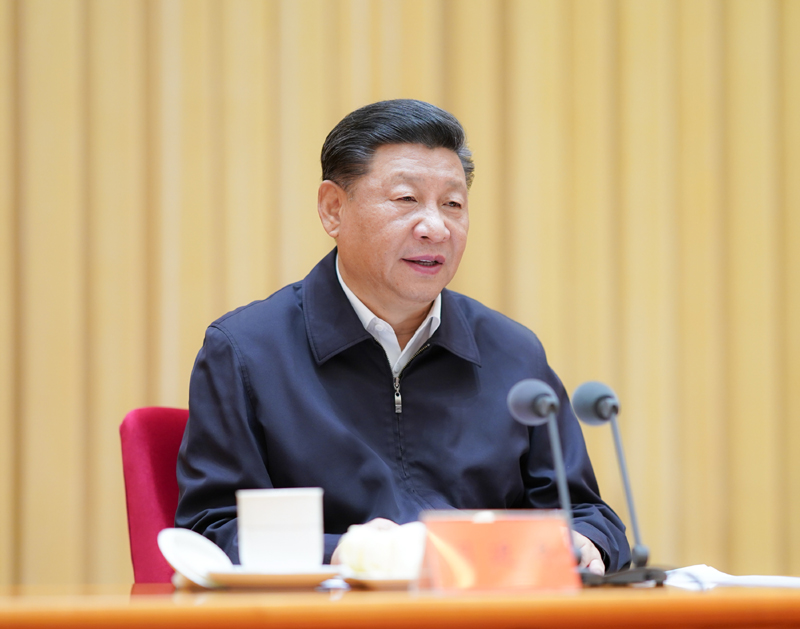 　　7月9日，中央和國(guó)家機(jī)關(guān)黨的建設(shè)工作會(huì)議在北京召開(kāi)。中共中央總書記、國(guó)家主席、中央軍委主席習(xí)近平出席會(huì)議并發(fā)表重要講話。 新華社記者 鞠鵬 攝